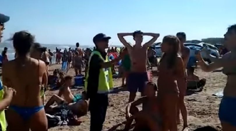 Un juez de Necochea apoyó el topless y llamó a marchar en el Tetazo